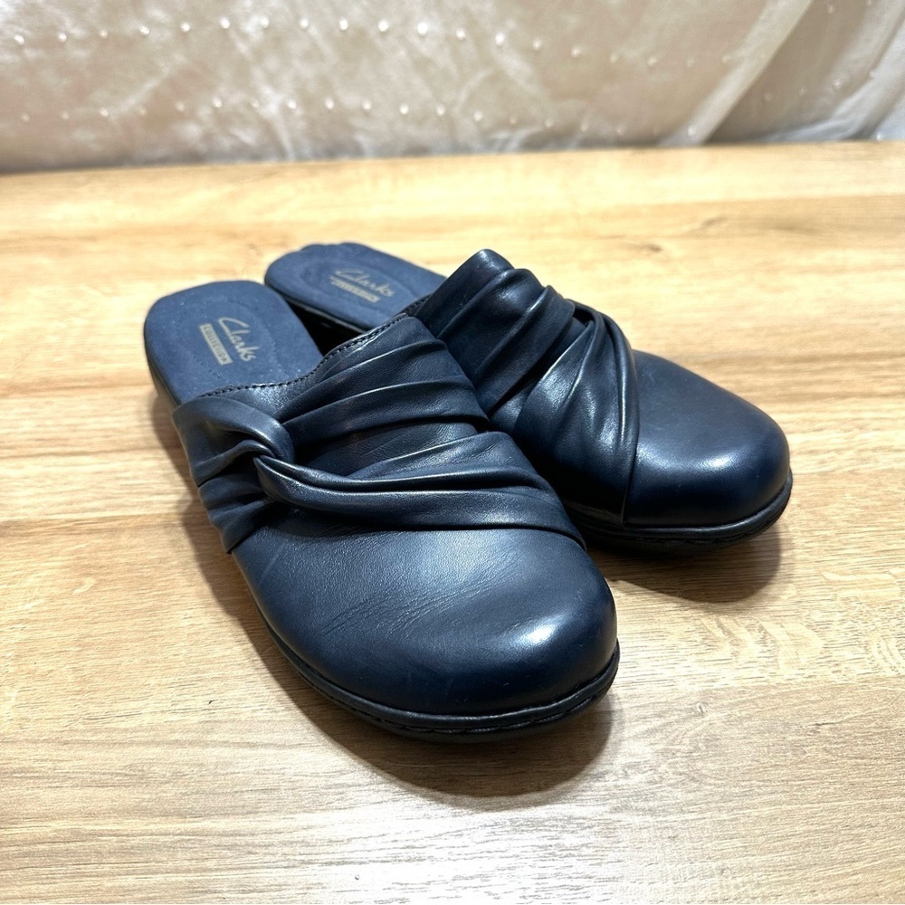 Clarks Collection Leisa Deina Mule Slip On